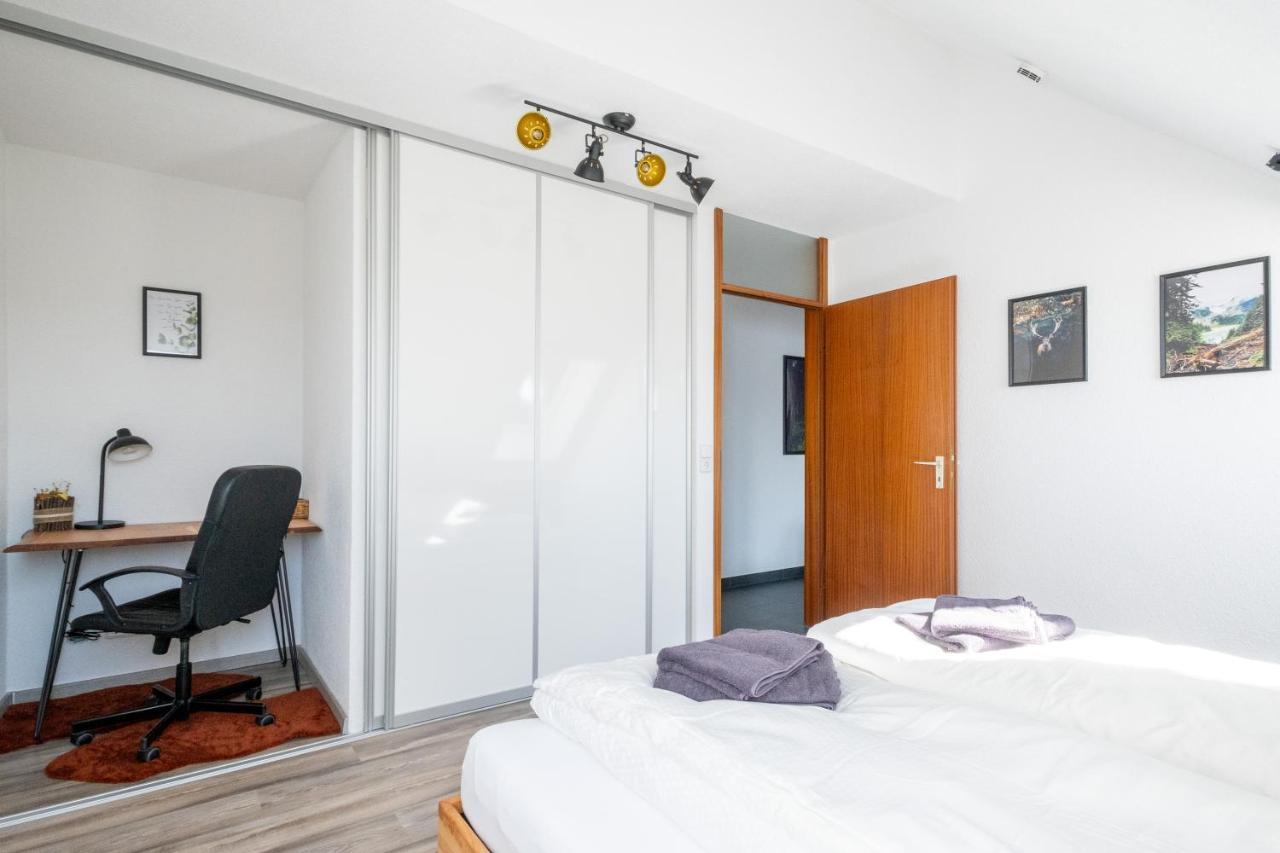 Nature Terminal Apartment - Unterwegs Zuhause Steinenbronn Eksteriør billede