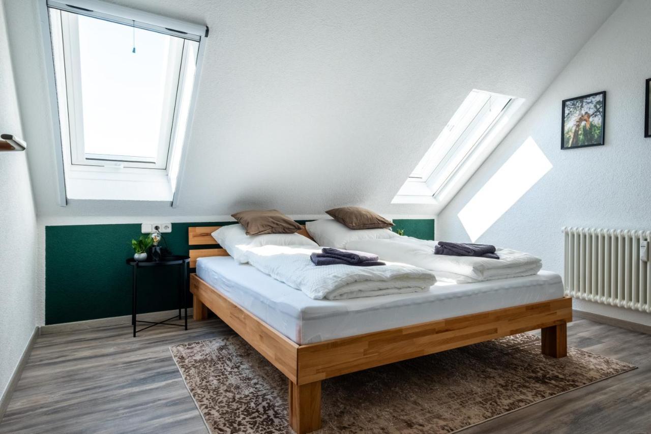 Nature Terminal Apartment - Unterwegs Zuhause Steinenbronn Eksteriør billede